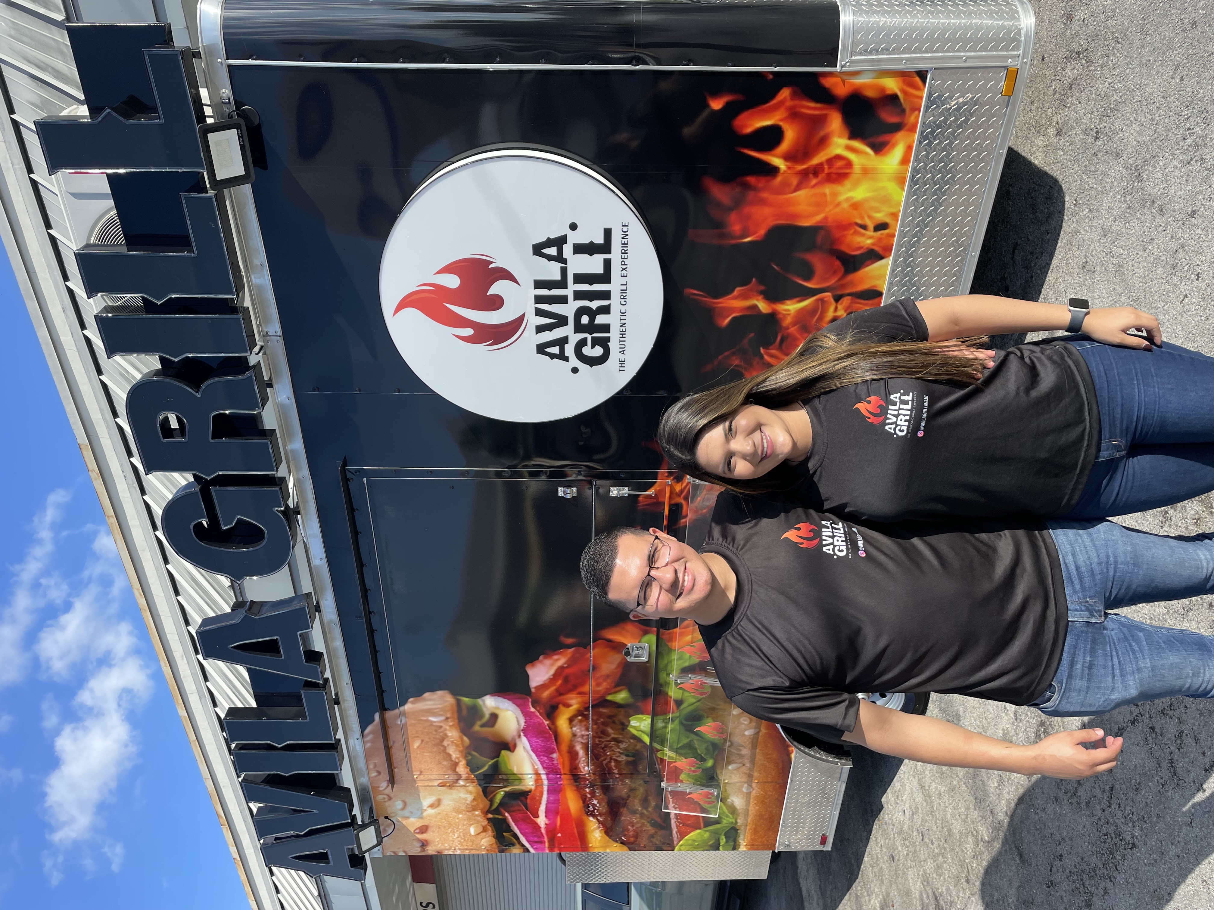 Equipo de Avila Grill